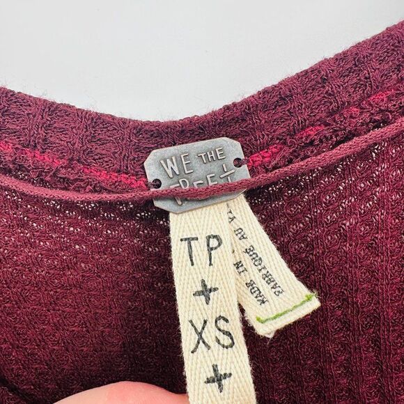 Free People Size XS Maroon Wide Red Oversized Boho Laguna Tunic Top Waffle Knit - Picture 7 of 8